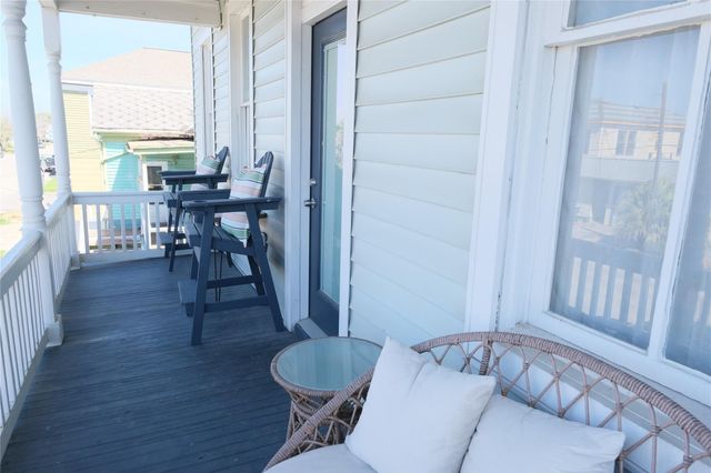 2310 33rd Street, Galveston, TX 77550