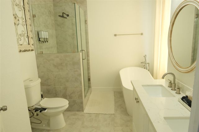 2310 33rd Street, Galveston, TX 77550