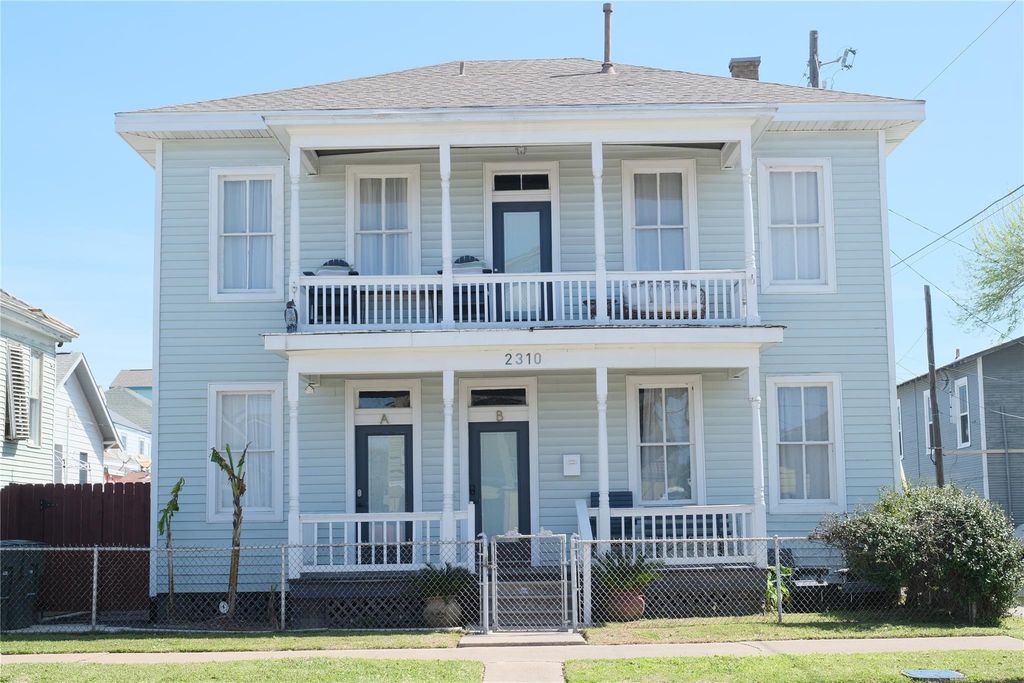 2310 33rd Street, Galveston, TX 77550