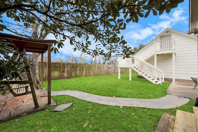 1410 Long View Drive, Pearland, TX 77581