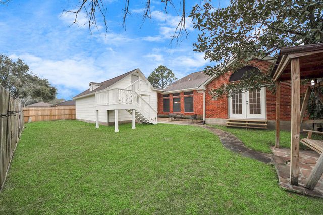 1410 Long View Drive, Pearland, TX 77581