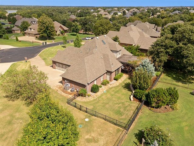 1620 Castellina Court, Edmond, OK 73034