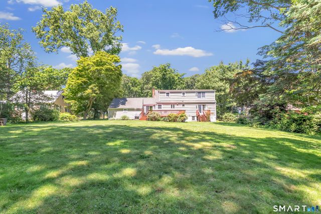 62 Wampus Way, Fairfield, CT 06825