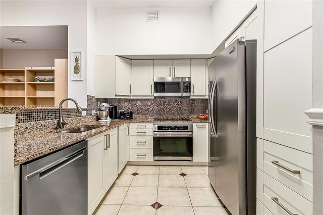 2080 S Ocean Dr 103, Hallandale Beach, FL 33009