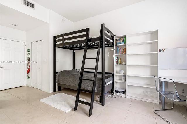 2080 S Ocean Dr 103, Hallandale Beach, FL 33009