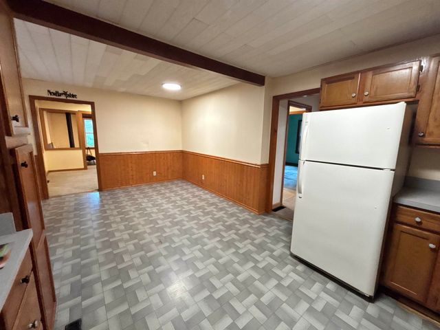13 2nd Street, Kingston, NH 03848