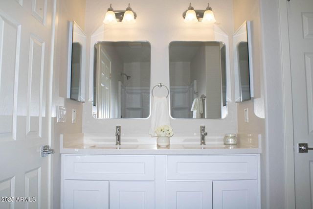 15438 S OVERFIELD Road, Arizona City, AZ 85123