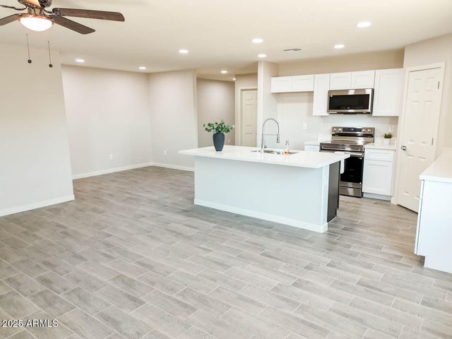 15438 S OVERFIELD Road, Arizona City, AZ 85123