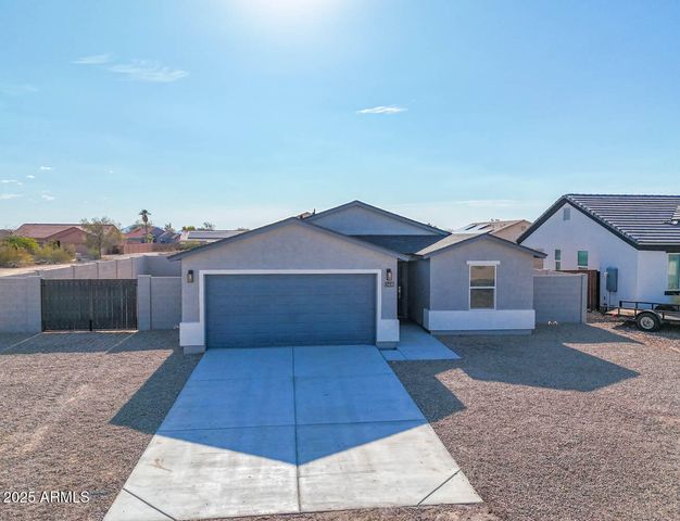 15438 S OVERFIELD Road, Arizona City, AZ 85123