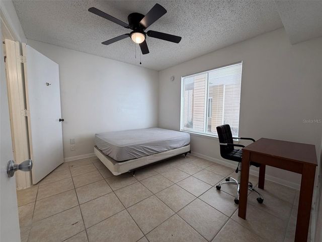 3921 SW 34TH STREET 301, Gainesville, FL 32608