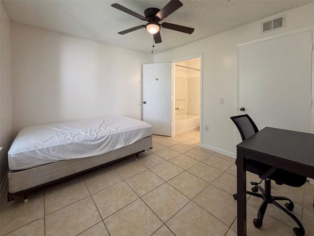 3921 SW 34TH STREET 301, Gainesville, FL 32608