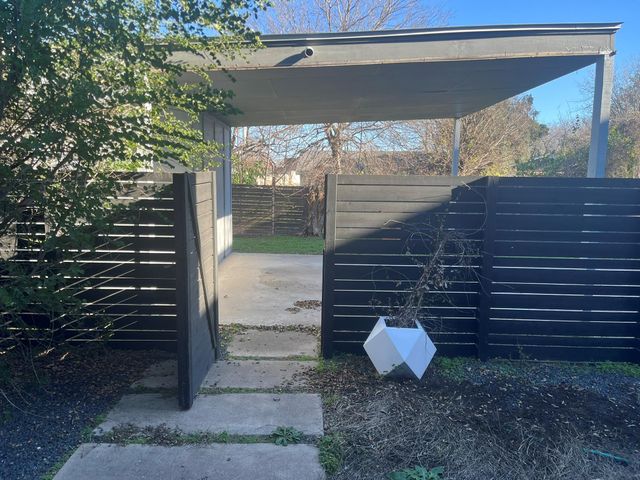 1105 Altum ST, Austin, TX 78721