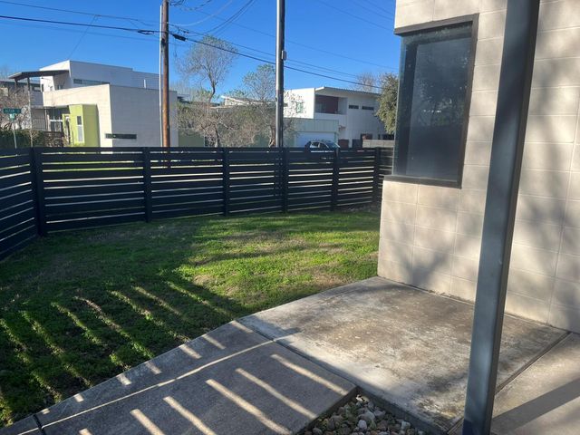 1105 Altum ST, Austin, TX 78721