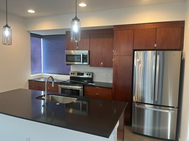 1105 Altum ST, Austin, TX 78721