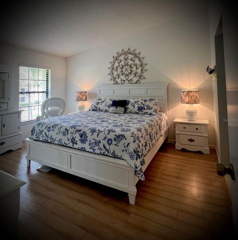 4606 WEYBRIDGE 26, Sarasota, FL 34235