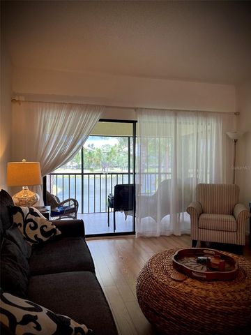 4606 WEYBRIDGE 26, Sarasota, FL 34235