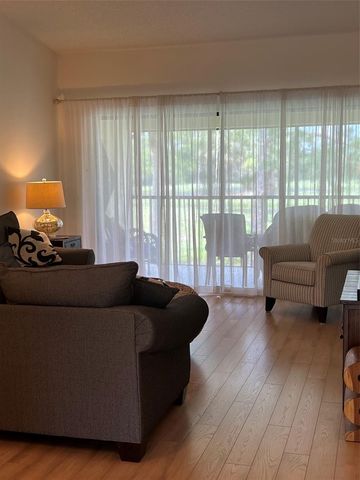 4606 WEYBRIDGE 26, Sarasota, FL 34235