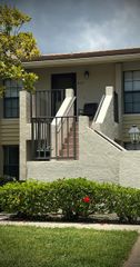 4606 WEYBRIDGE 26, Sarasota, FL 34235