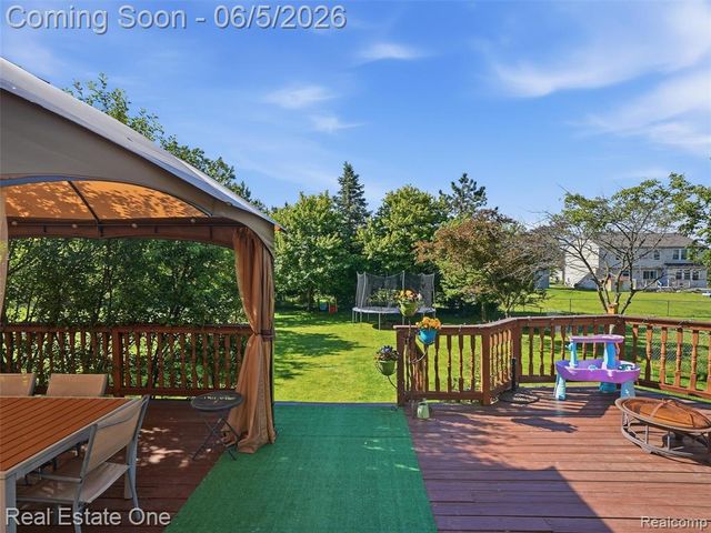 7794 Paint Creek Drive, Ypsilanti, MI 48197