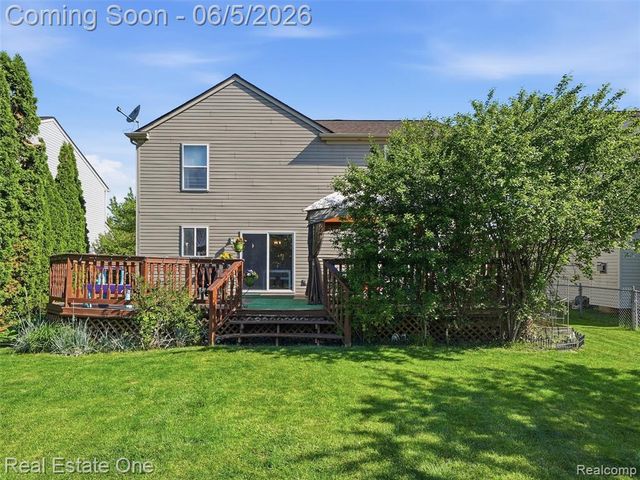 7794 Paint Creek Drive, Ypsilanti, MI 48197