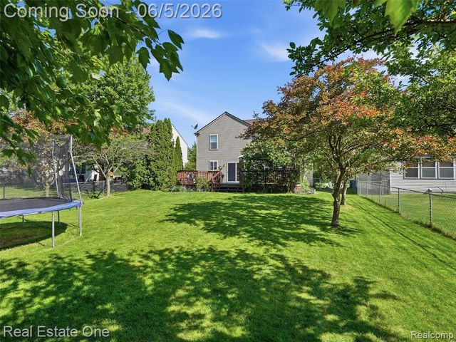 7794 Paint Creek Drive, Ypsilanti, MI 48197