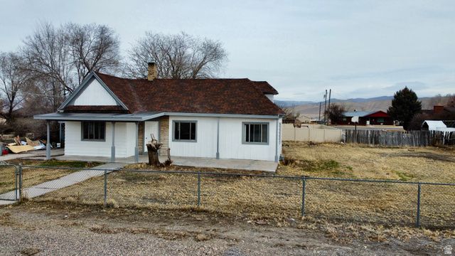 25 S 100 E, Redmond, UT 84652