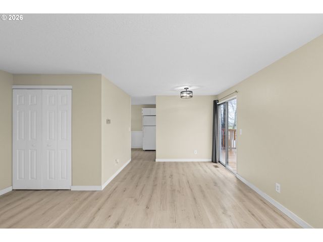 1610 Ne 235TH Ave, Troutdale, OR 97060