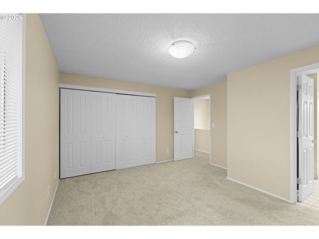 1610 Ne 235TH Ave, Troutdale, OR 97060