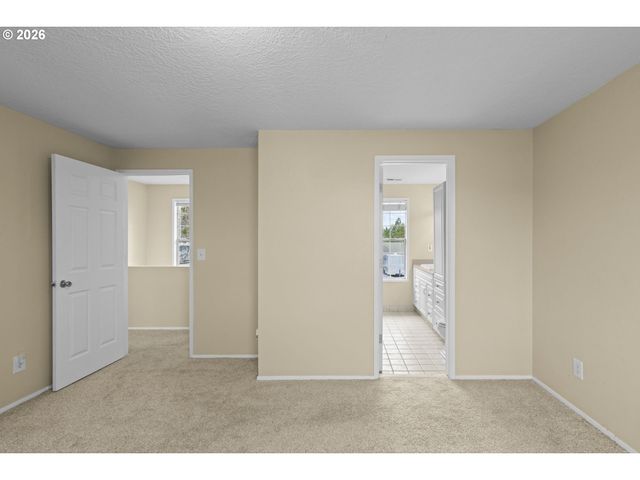 1610 Ne 235TH Ave, Troutdale, OR 97060