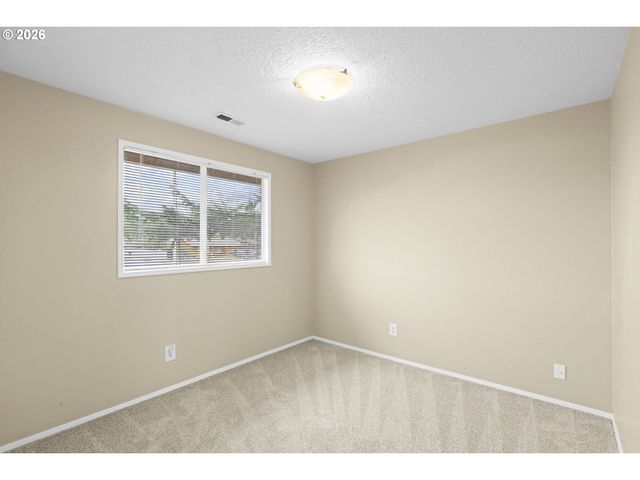 1610 Ne 235TH Ave, Troutdale, OR 97060