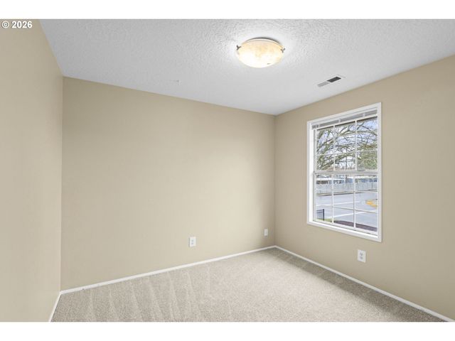 1610 Ne 235TH Ave, Troutdale, OR 97060