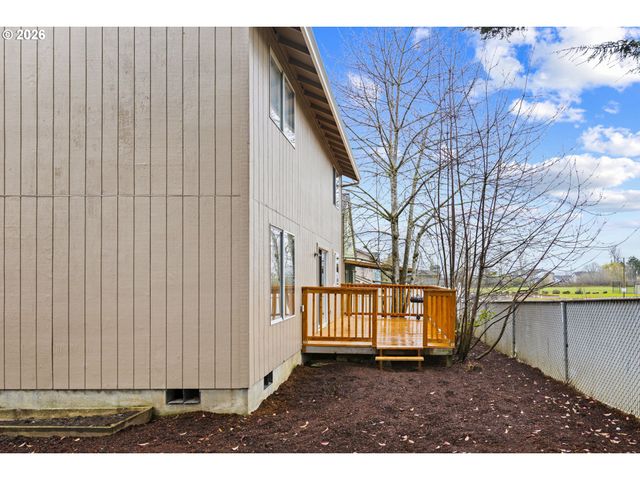 1610 Ne 235TH Ave, Troutdale, OR 97060