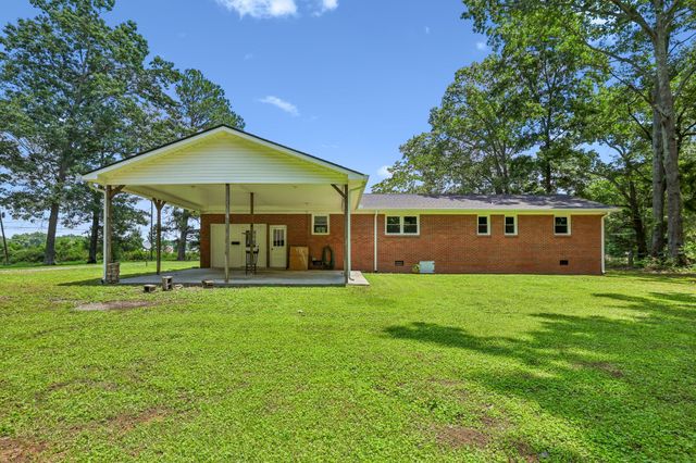512 New Rock Creek Rd, Tullahoma, TN 37388