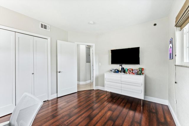 1051 NW 3rd Street, Boca Raton, FL 33486
