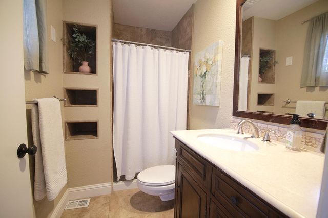 3189 Boeing Rd, Cameron Park, CA 95682