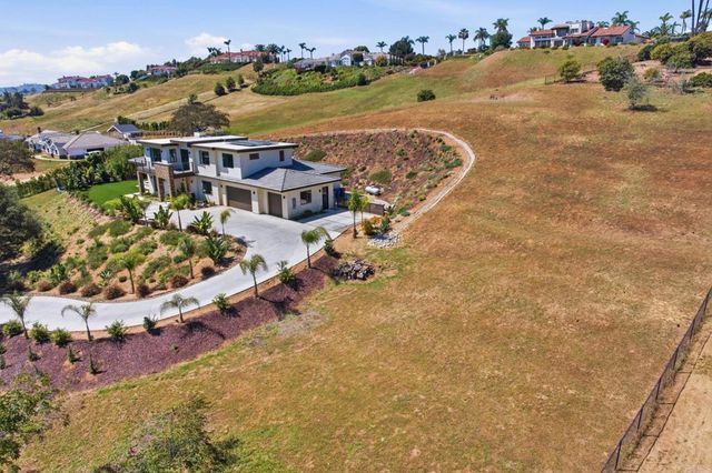 4407 Ramona Drive, Fallbrook, CA 92028