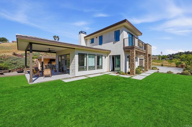 4407 Ramona Drive, Fallbrook, CA 92028