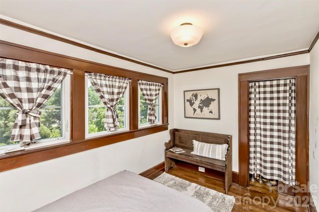 14 Laurel Loop, Asheville, NC 28806