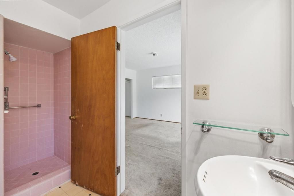 Image 20 of property listing at 240 El Solyo Heights Drive, Felton, CA 95018