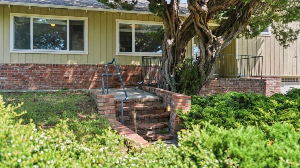 Image 28 of property listing at 240 El Solyo Heights Drive, Felton, CA 95018