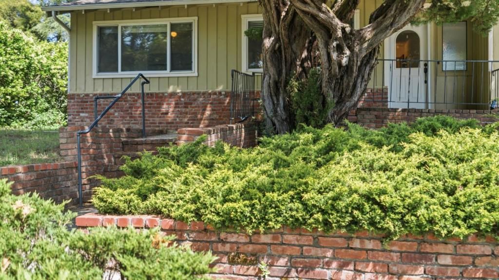 Image 29 of property listing at 240 El Solyo Heights Drive, Felton, CA 95018