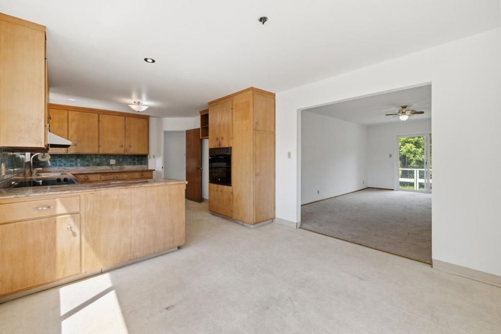 Image 5 of property listing at 240 El Solyo Heights Drive, Felton, CA 95018