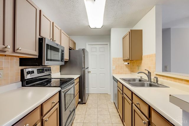 120 Carrington Lane, Loveland, OH 45140