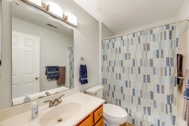 120 Carrington Lane, Loveland, OH 45140