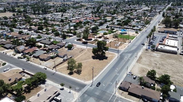 467 S Hewitt, San Jacinto, CA 92583