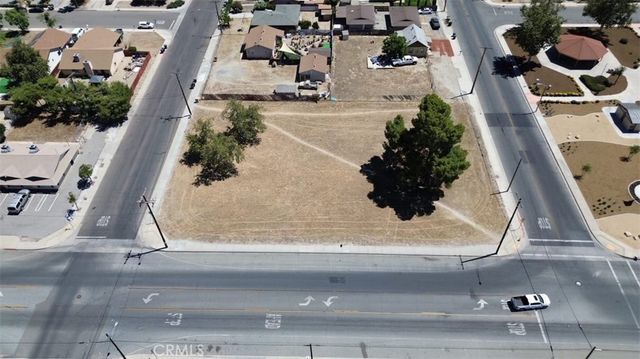 467 S Hewitt, San Jacinto, CA 92583