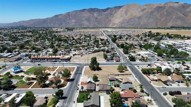 467 S Hewitt, San Jacinto, CA 92583