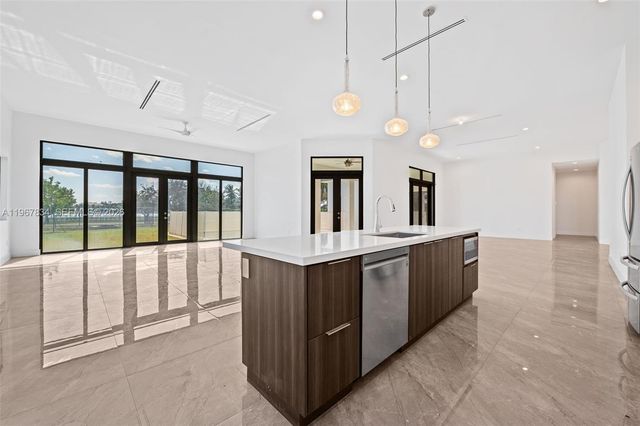 14920 SW 16th Ct, Davie, FL 33326