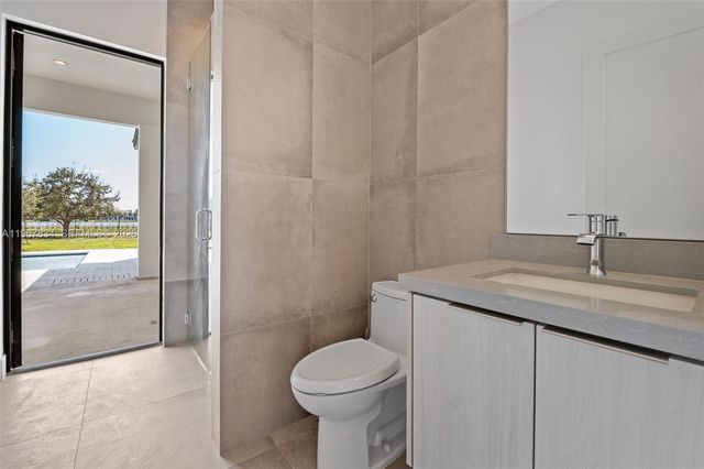 14920 SW 16th Ct, Davie, FL 33326