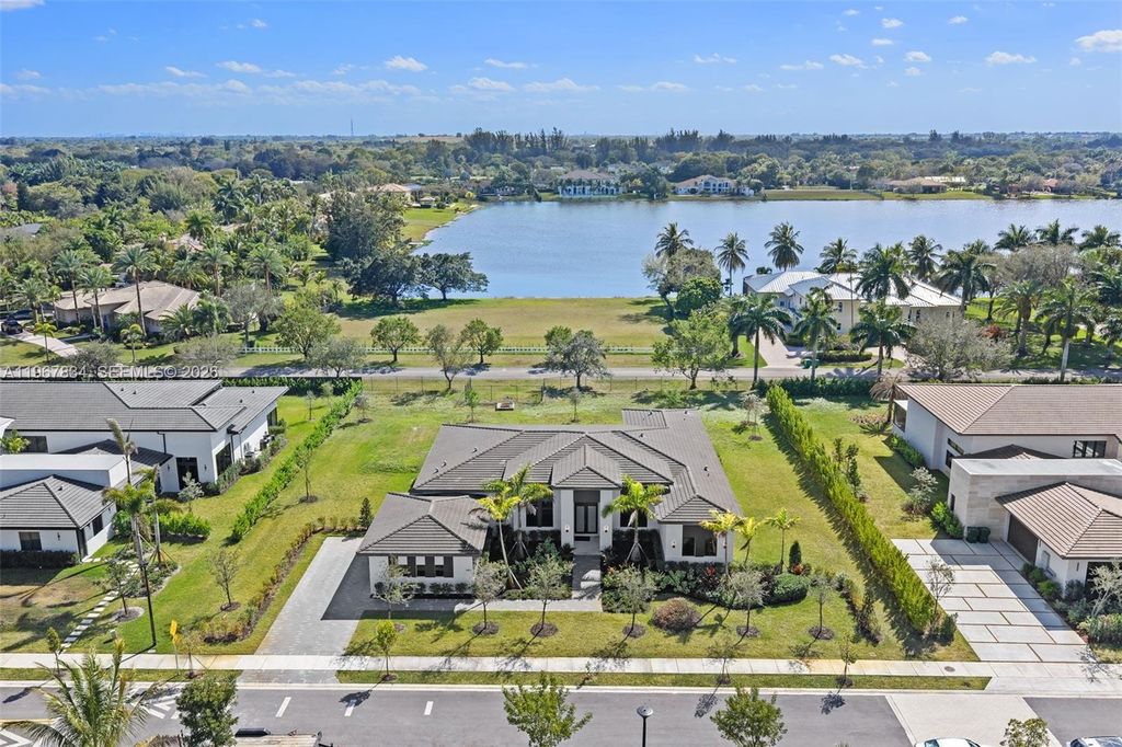 14920 SW 16th Ct, Davie, FL 33326